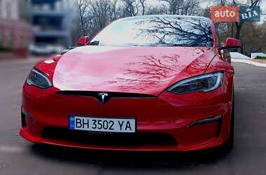 Лифтбек Tesla Model S 2021 в 