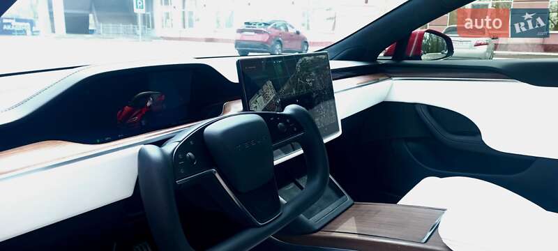 Лифтбек Tesla Model S 2021 в Одессе