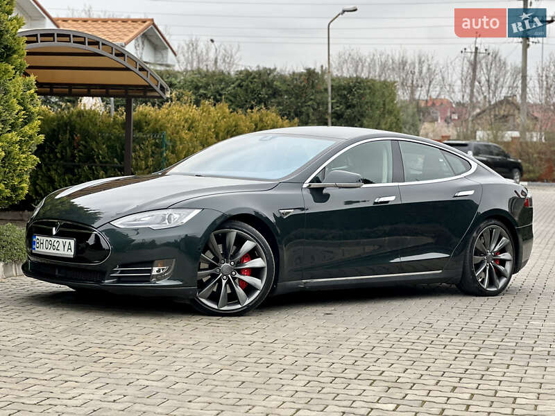 Лифтбек Tesla Model S 2014 в Одессе