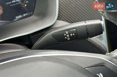 Лифтбек Tesla Model S 2014 в 