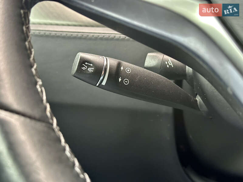 Лифтбек Tesla Model S 2014 в Одессе