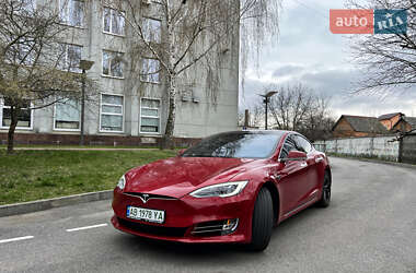Ліфтбек Tesla Model S 2016 в 