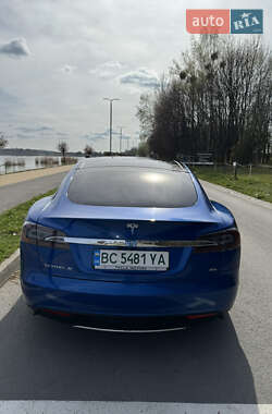 Ліфтбек Tesla Model S 2015 в 
