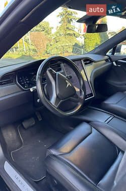 Лифтбек Tesla Model S 2018 в 