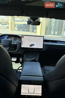 Лифтбек Tesla Model S 2021 в 