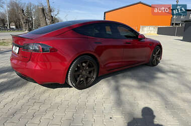 Лифтбек Tesla Model S 2017 в 