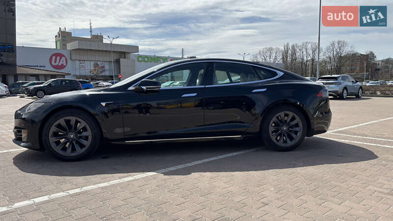 Лифтбек Tesla Model S 2019 в Житомире фото 7 Лифтбек Tesla Model S 2019 в Житомире