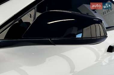 Ліфтбек Tesla Model S 2020 в 