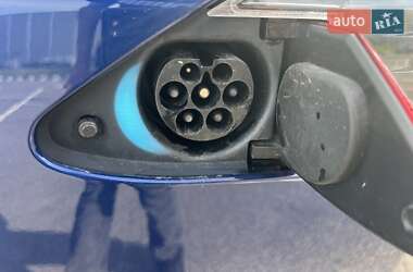 Лифтбек Tesla Model S 2020 в 