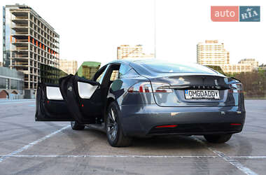 Ліфтбек Tesla Model S 2019 в 