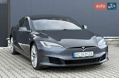 Лифтбек Tesla Model S 2017 в 