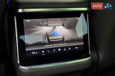 Лифтбек Tesla Model S 2021 в 