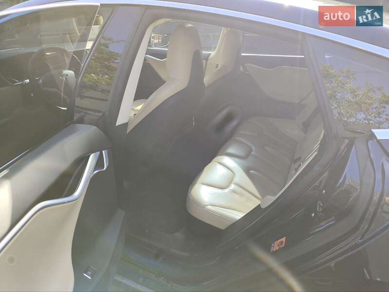 Лифтбек Tesla Model S 2014 в Ирпене фото 8 Лифтбек Tesla Model S 2014 в Ирпене