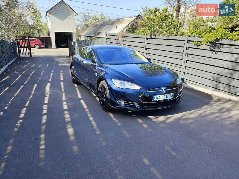 Лифтбек Tesla Model S 2014 в Ирпене фото 10 Лифтбек Tesla Model S 2014 в Ирпене