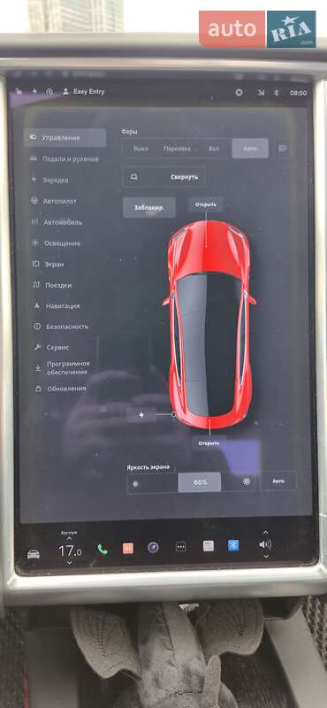 Лифтбек Tesla Model S 2017 в Киеве