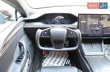 Лифтбек Tesla Model S 2021 в 
