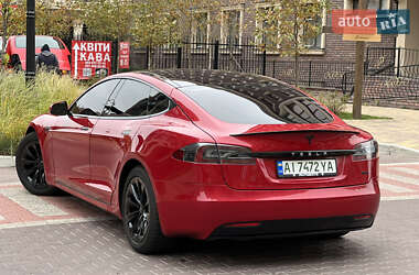 Лифтбек Tesla Model S 2016 в 