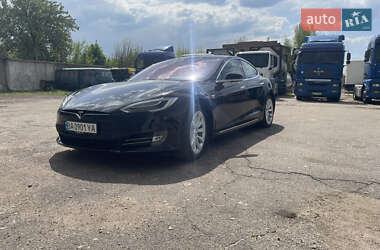 Лифтбек Tesla Model S 2018 в 