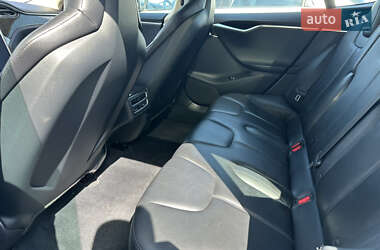 Ліфтбек Tesla Model S 2013 в 