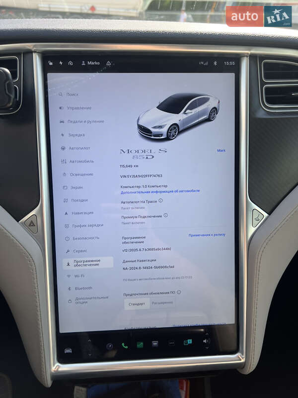 Лифтбек Tesla Model S 2015 в Львове