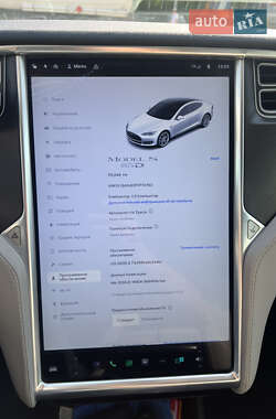 Лифтбек Tesla Model S 2015 в 