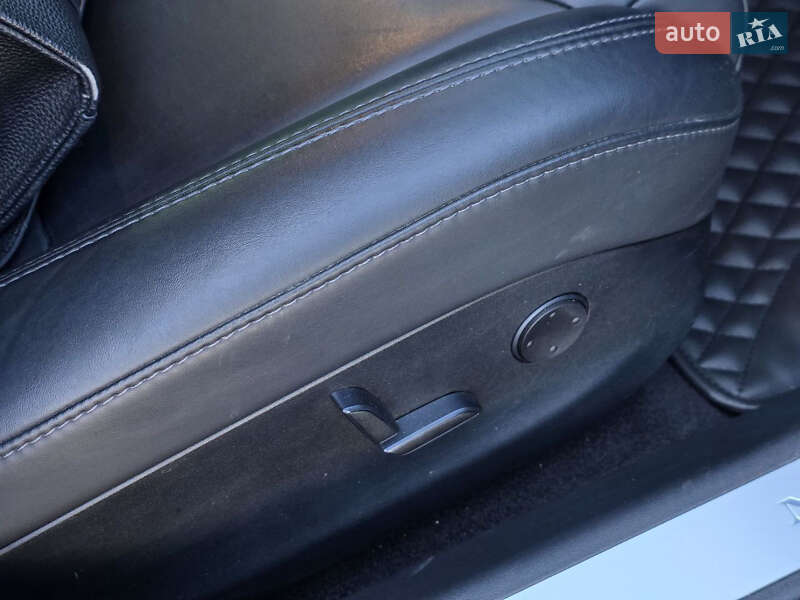 Лифтбек Tesla Model S 2018 в Тернополе