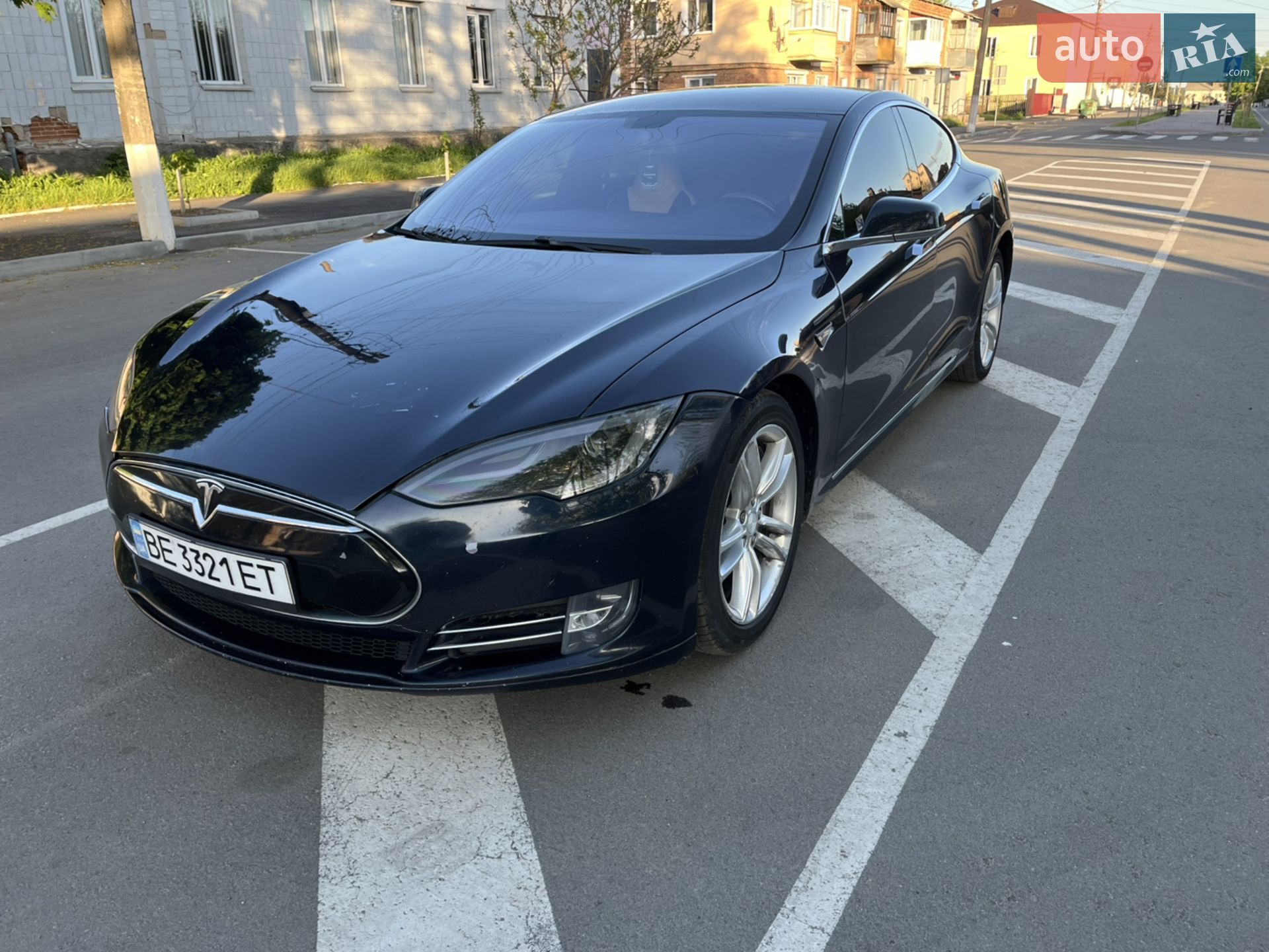 2013 Tesla Model S - мініатюра 2