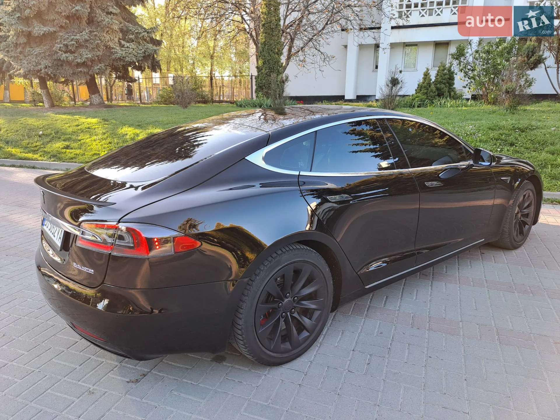 2020 Tesla Model S - мініатюра 9