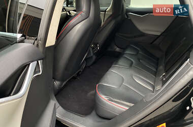 Ліфтбек Tesla Model S 2013 в 