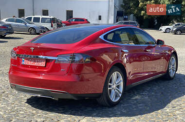 Лифтбек Tesla Model S 2013 в 