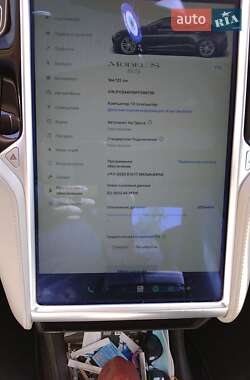 Лифтбек Tesla Model S 2016 в Николаеве