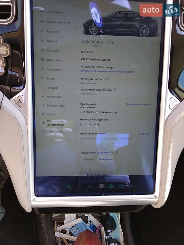 Лифтбек Tesla Model S 2016 в Николаеве