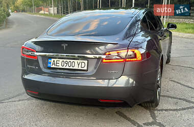 Ліфтбек Tesla Model S 2018 в 