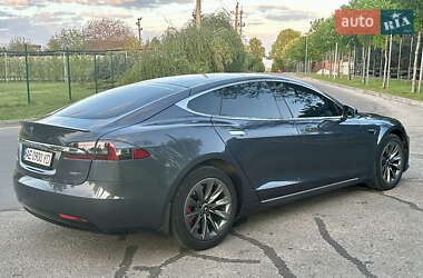 Ліфтбек Tesla Model S 2018 в 