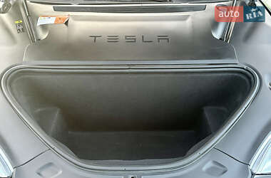 Ліфтбек Tesla Model S 2018 в 