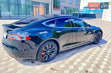 Ліфтбек Tesla Model S 2015 в Броварах