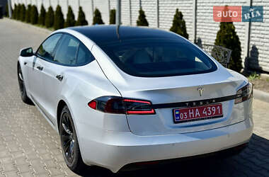 Лифтбек Tesla Model S 2018 в 