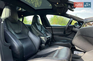 Ліфтбек Tesla Model S 2015 в 