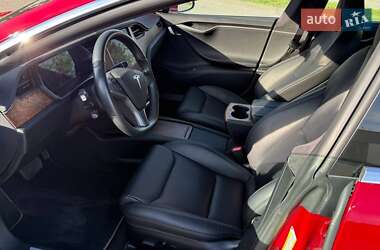 Лифтбек Tesla Model S 2020 в 