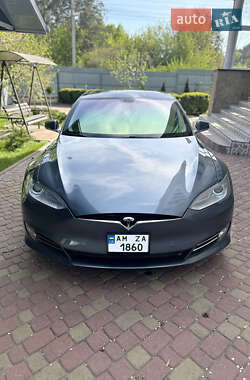 Ліфтбек Tesla Model S 2013 в Житомирі