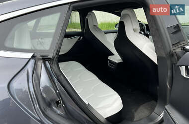 Лифтбек Tesla Model S 2017 в 