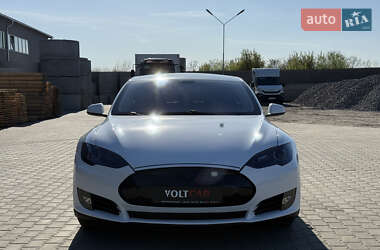 Лифтбек Tesla Model S 2013 в 
