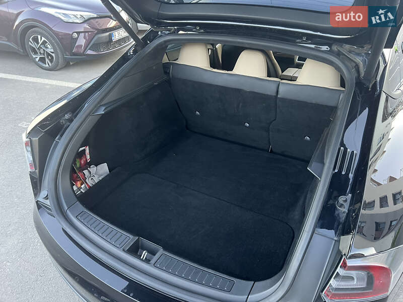 Лифтбек Tesla Model S 2015 в Одессе