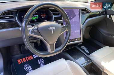 Ліфтбек Tesla Model S 2018 в 