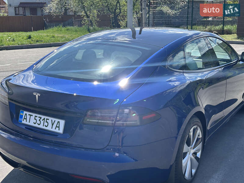 Ліфтбек Tesla Model S 2022 в Києві