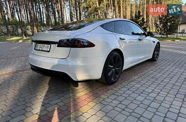 Лифтбек Tesla Model S 2021 в 