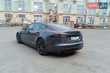 Ліфтбек Tesla Model S 2022 в 
