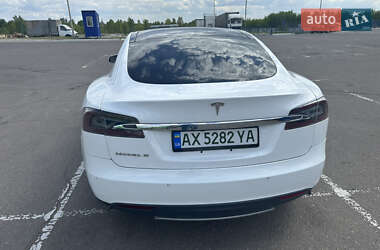 Лифтбек Tesla Model S 2016 в Харькове