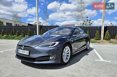 Лифтбек Tesla Model S 2017 в Тернополе