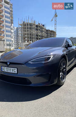 Лифтбек Tesla Model S 2022 в 